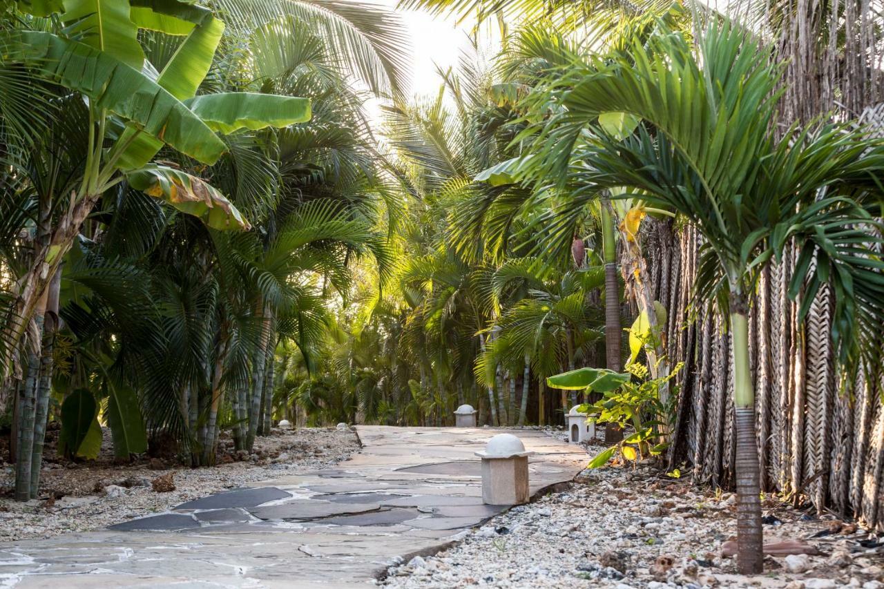 Вилла Msambweni Beach House Экстерьер фото